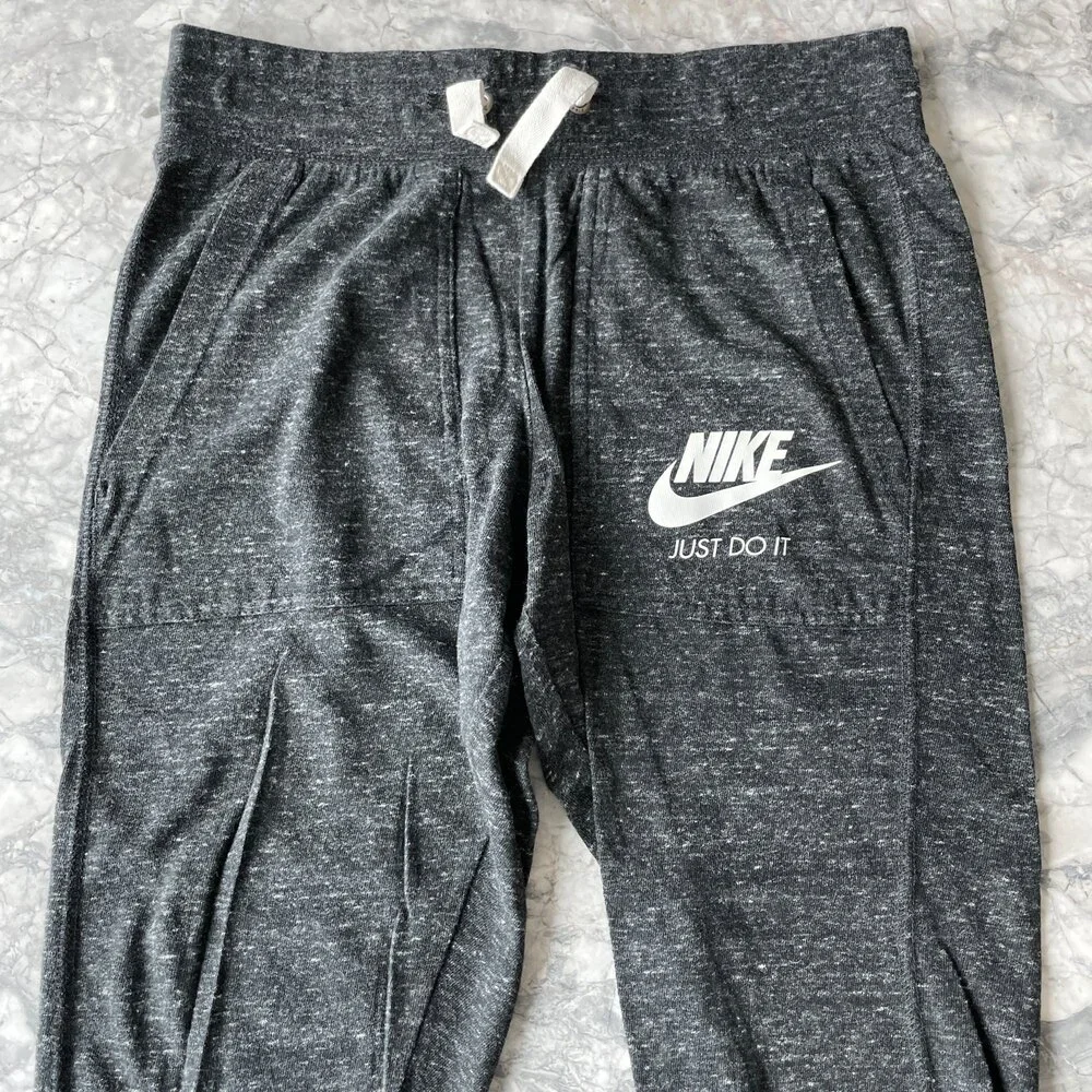 Nike Activewear Drawstring Waist Jogger Pants Gray XS